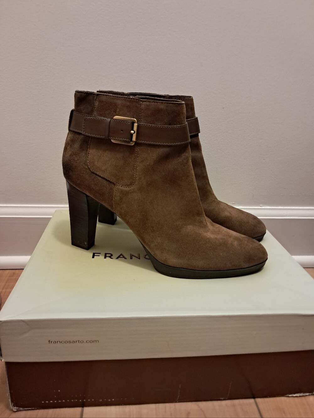 Franco Sarto Boots Women's 9.5 Indrina Brown Suede Ankle Strap Fall Equestrian